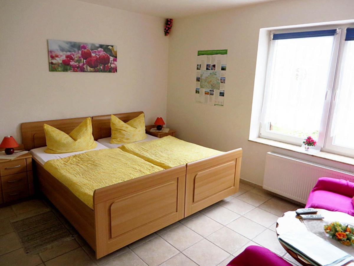 Ferienwohnungen "Marie" Mit Terrassen, Inclusive Park- Und Stellplaetze Am Haus, Mueritz-Strand Nur 700M, Altstadt 10Min, Ruhige Lage, Варен Экстерьер фото