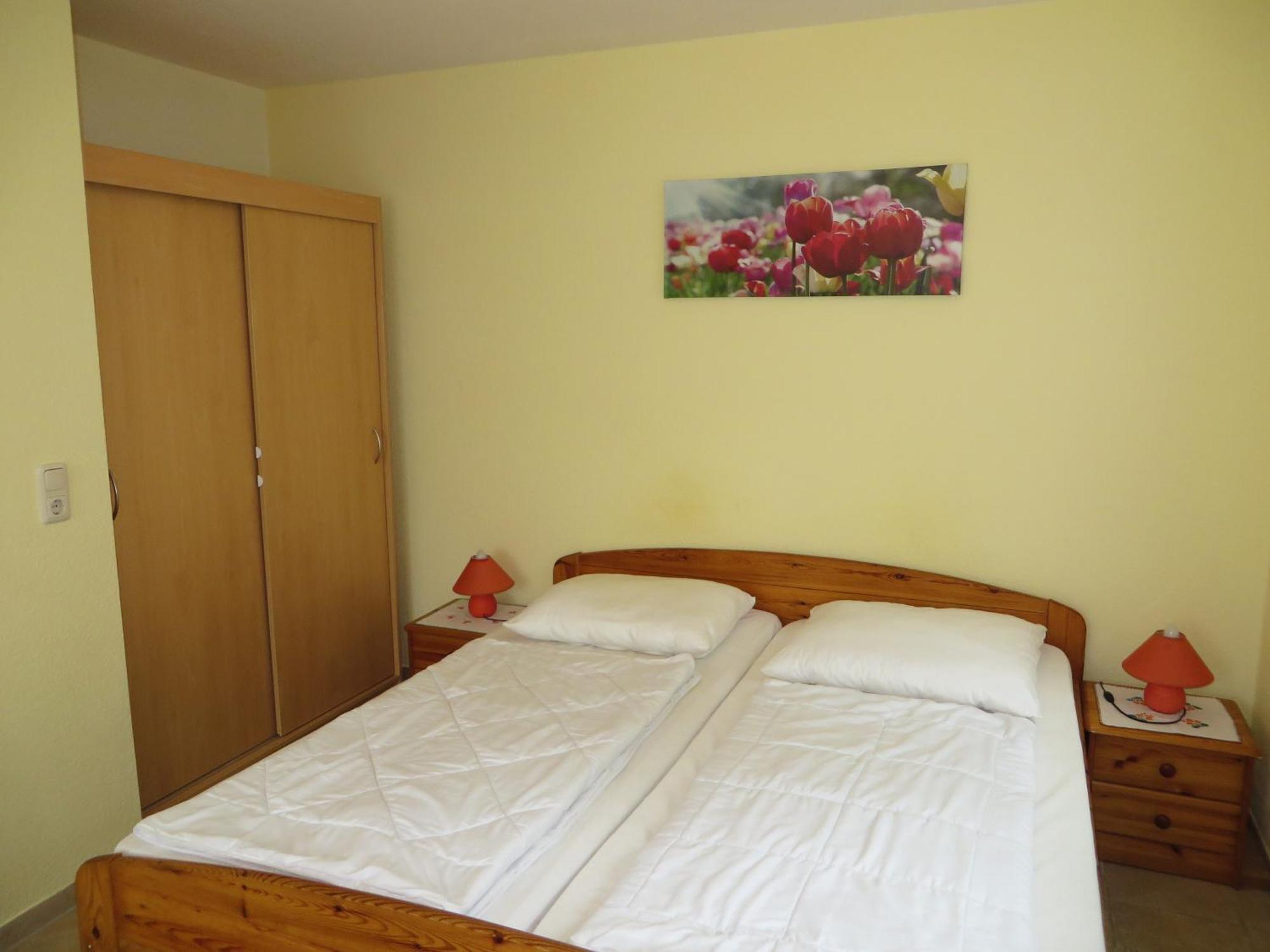 Ferienwohnungen "Marie" Mit Terrassen, Inclusive Park- Und Stellplaetze Am Haus, Mueritz-Strand Nur 700M, Altstadt 10Min, Ruhige Lage, Варен Экстерьер фото